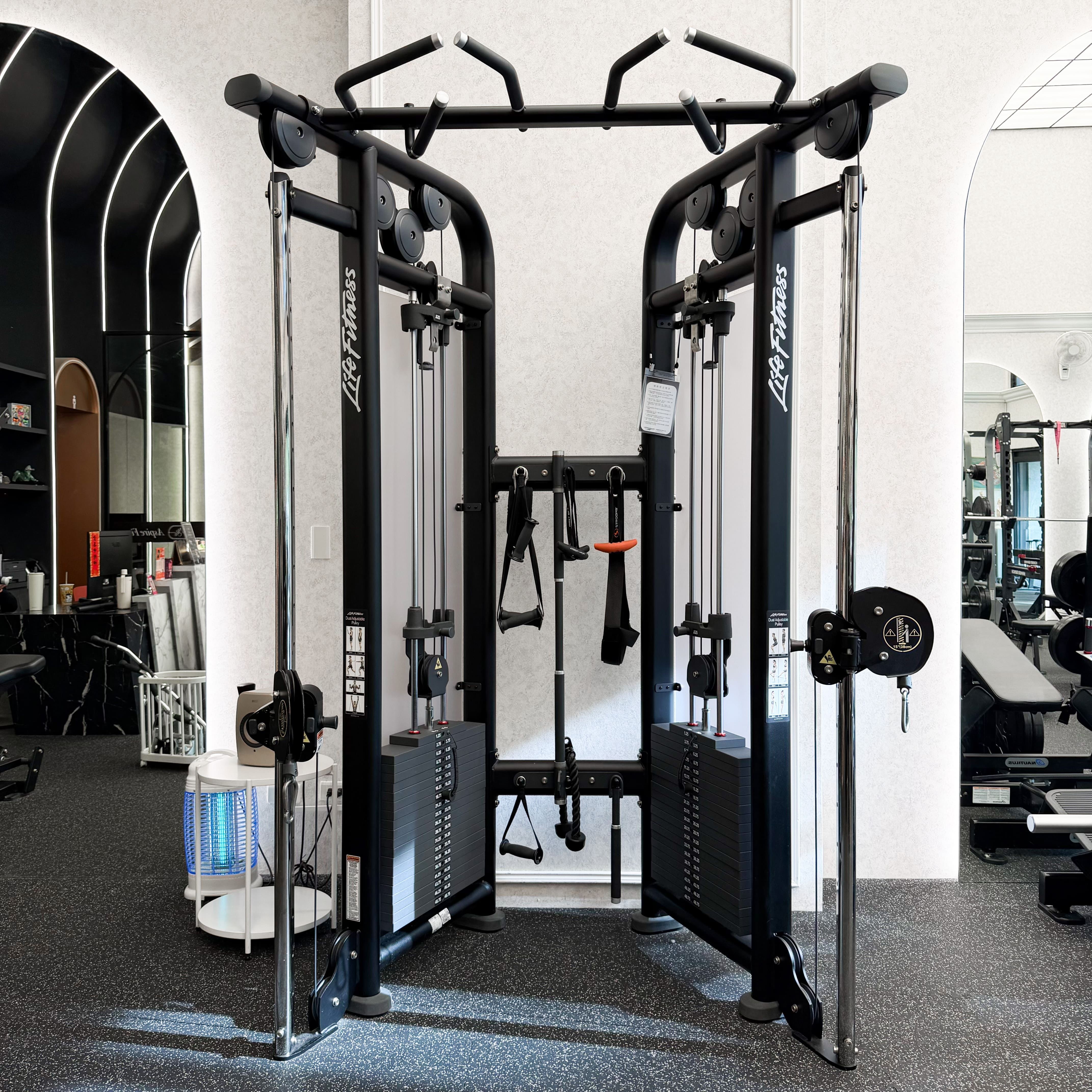 可調式雙滑輪多功能訓練機